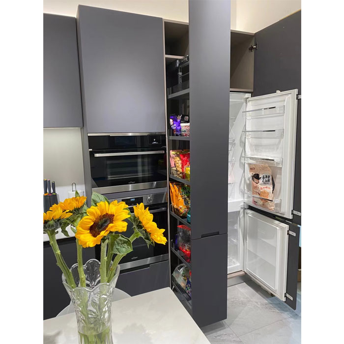 Bakit Binabago ng Modern Design Lacquer Kitchen Cabinets ang Kontemporaryong Interior?